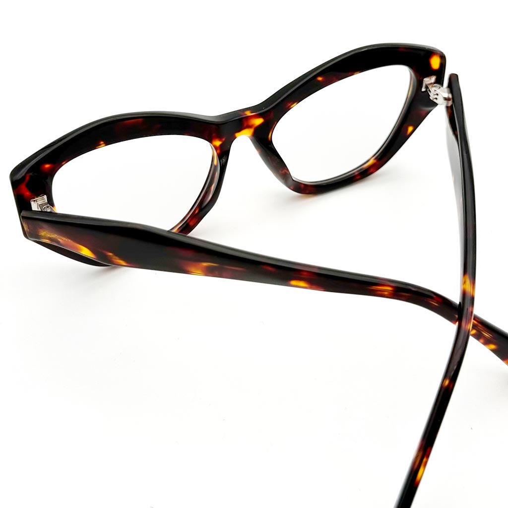 Parigi - montatura cat-eye tartarugata
