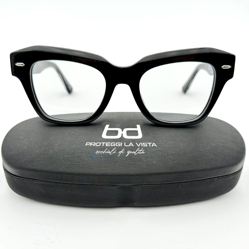 Helsinki - montatura squadrata nera